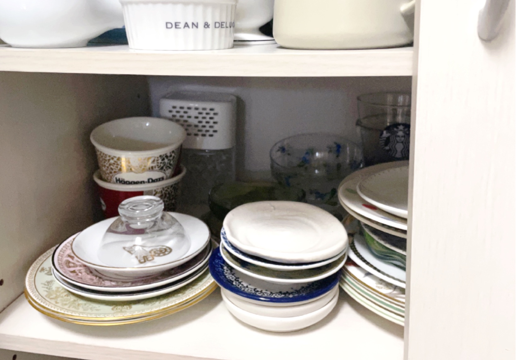 食器棚を消臭！消臭ビーズ