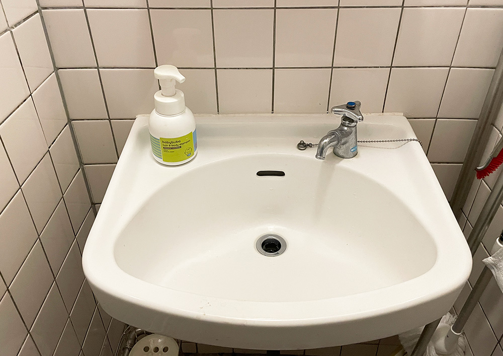 築53年。古くてダサい洗面台の水栓