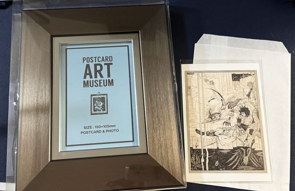 ビアズリー展のグッズ